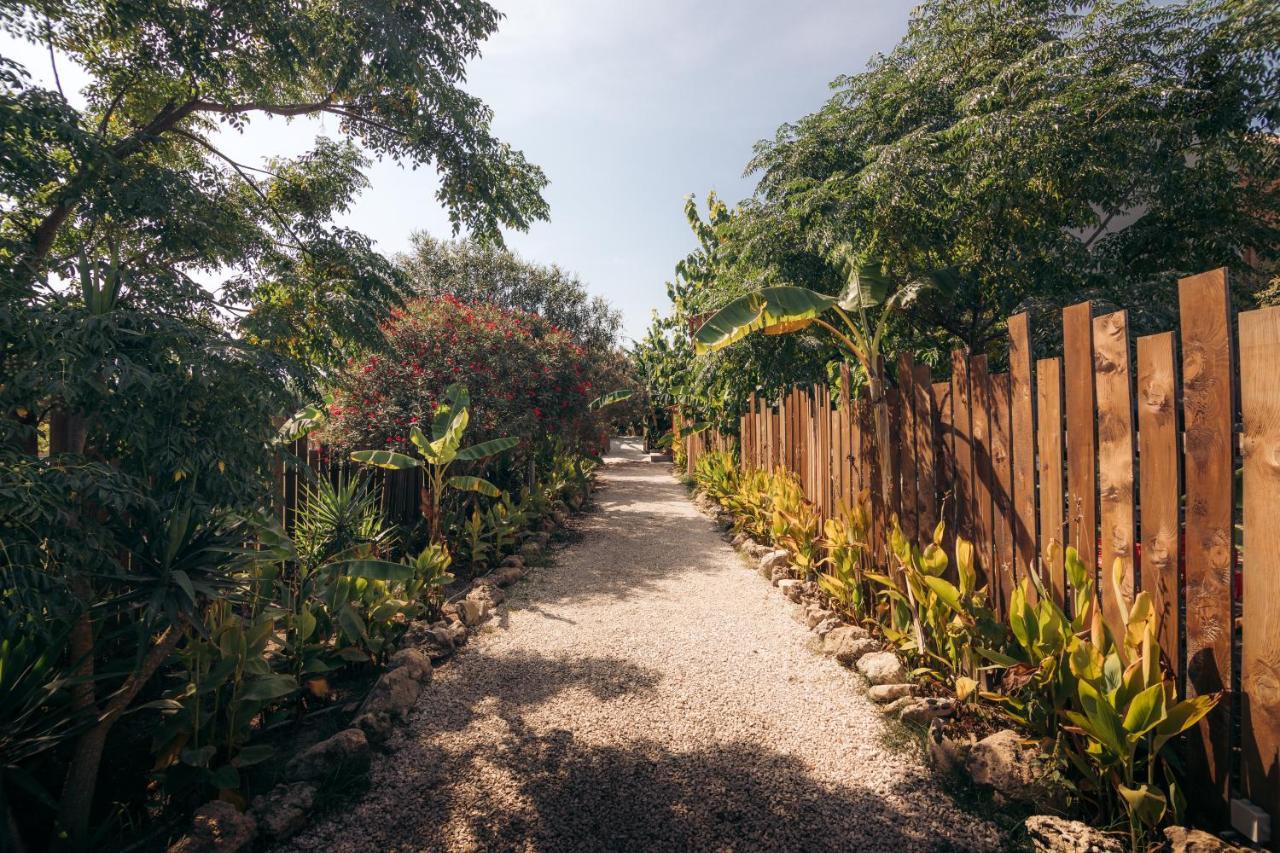 Sirens Beach Houses Marathias  Exterior photo